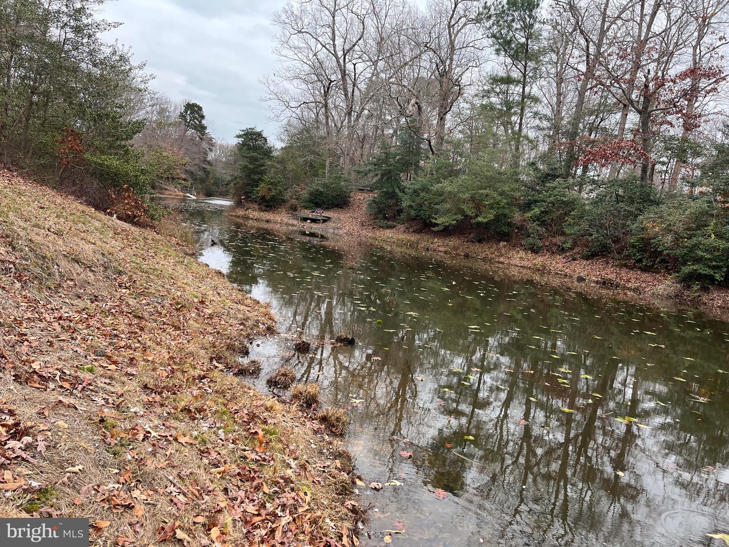 32 Placid Rd