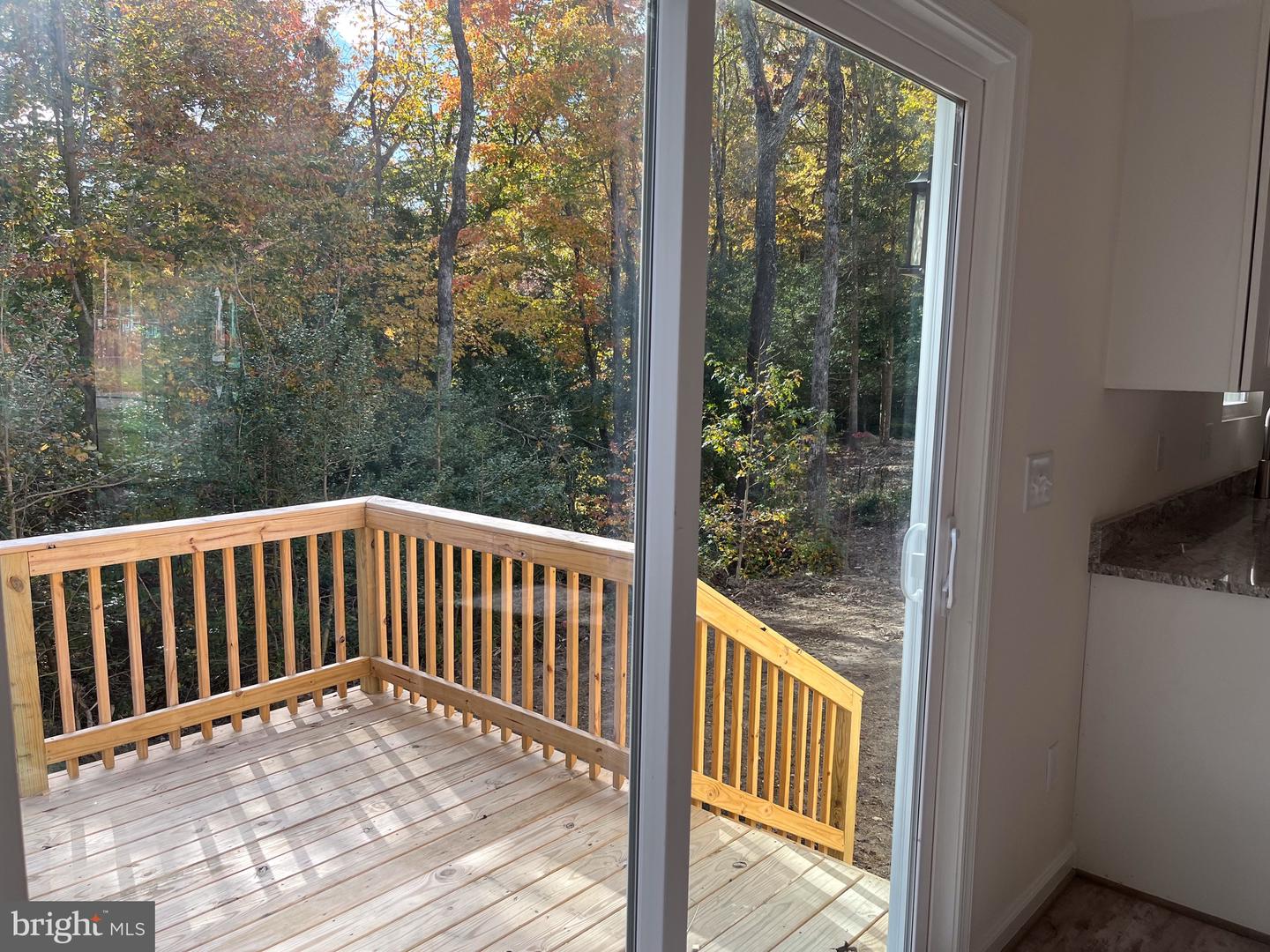 32 Placid Rd