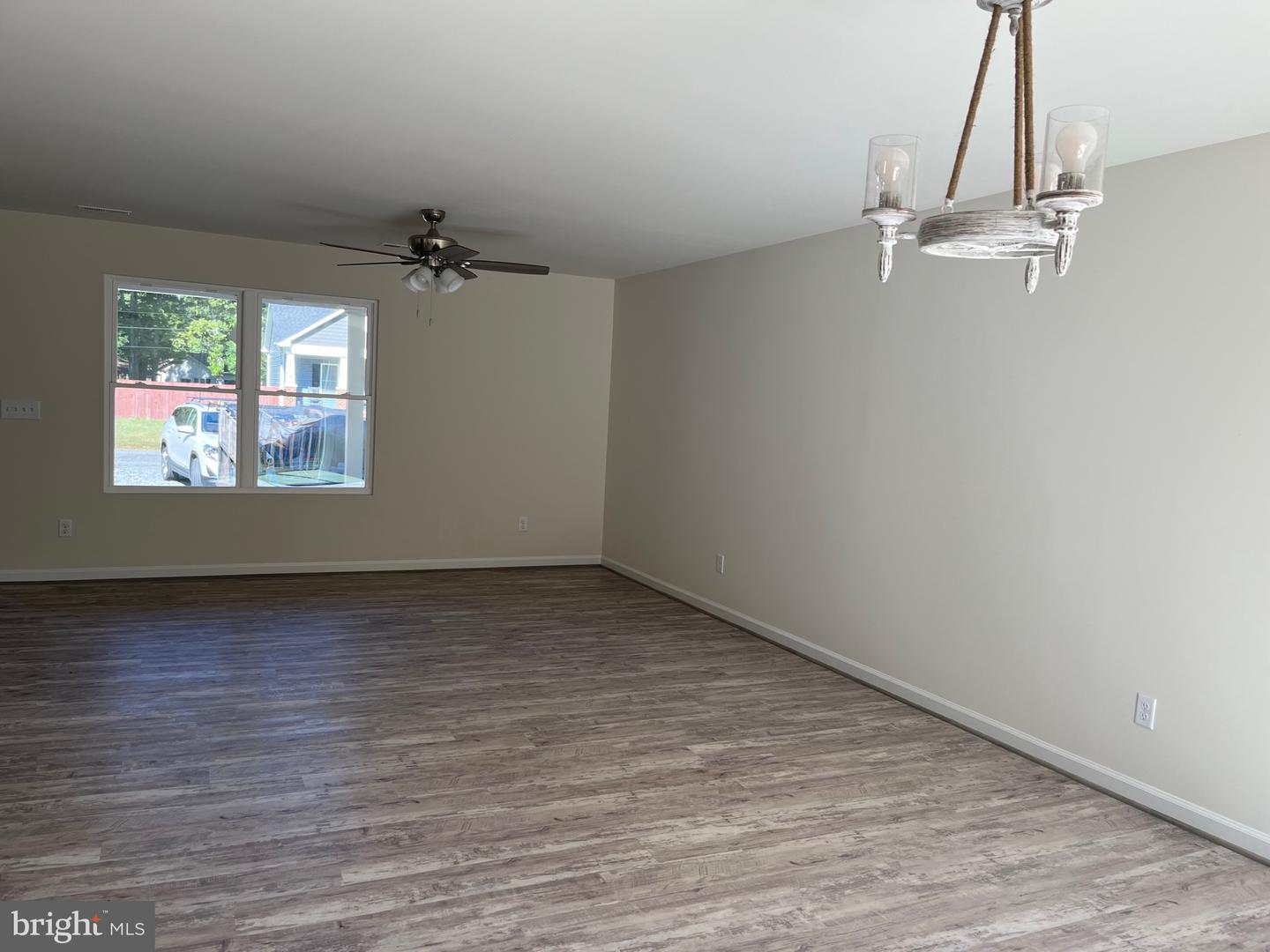 32 Placid Rd