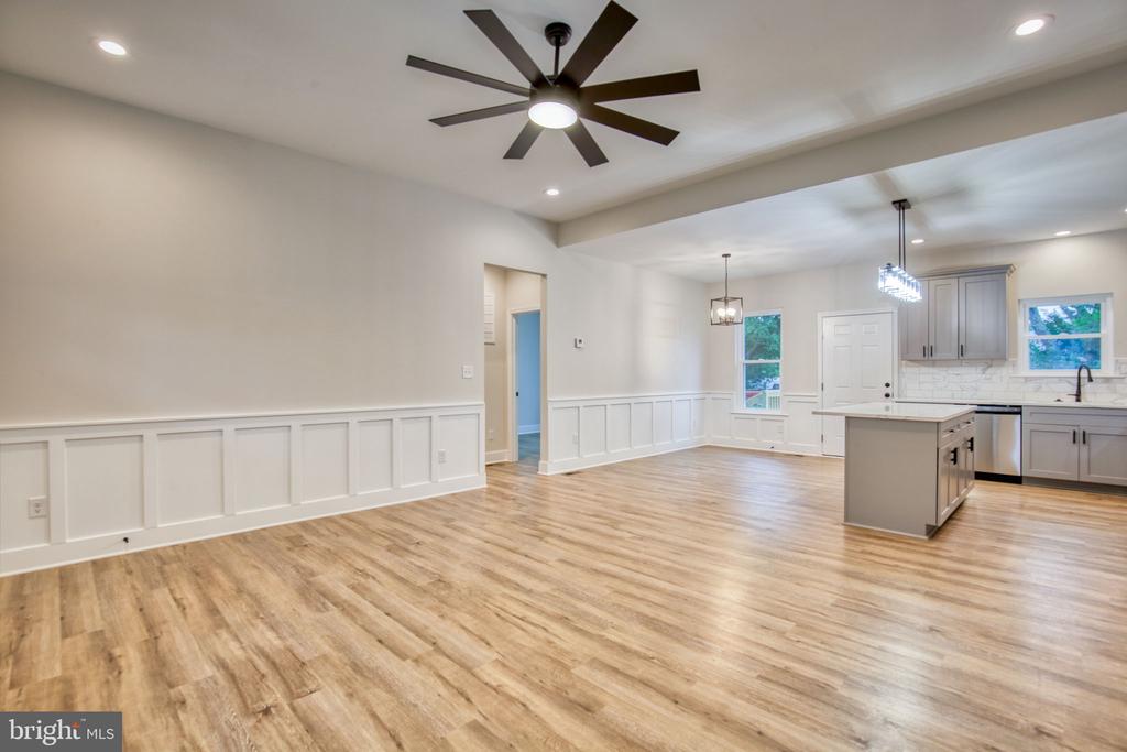 253 SHIRLEY LANE