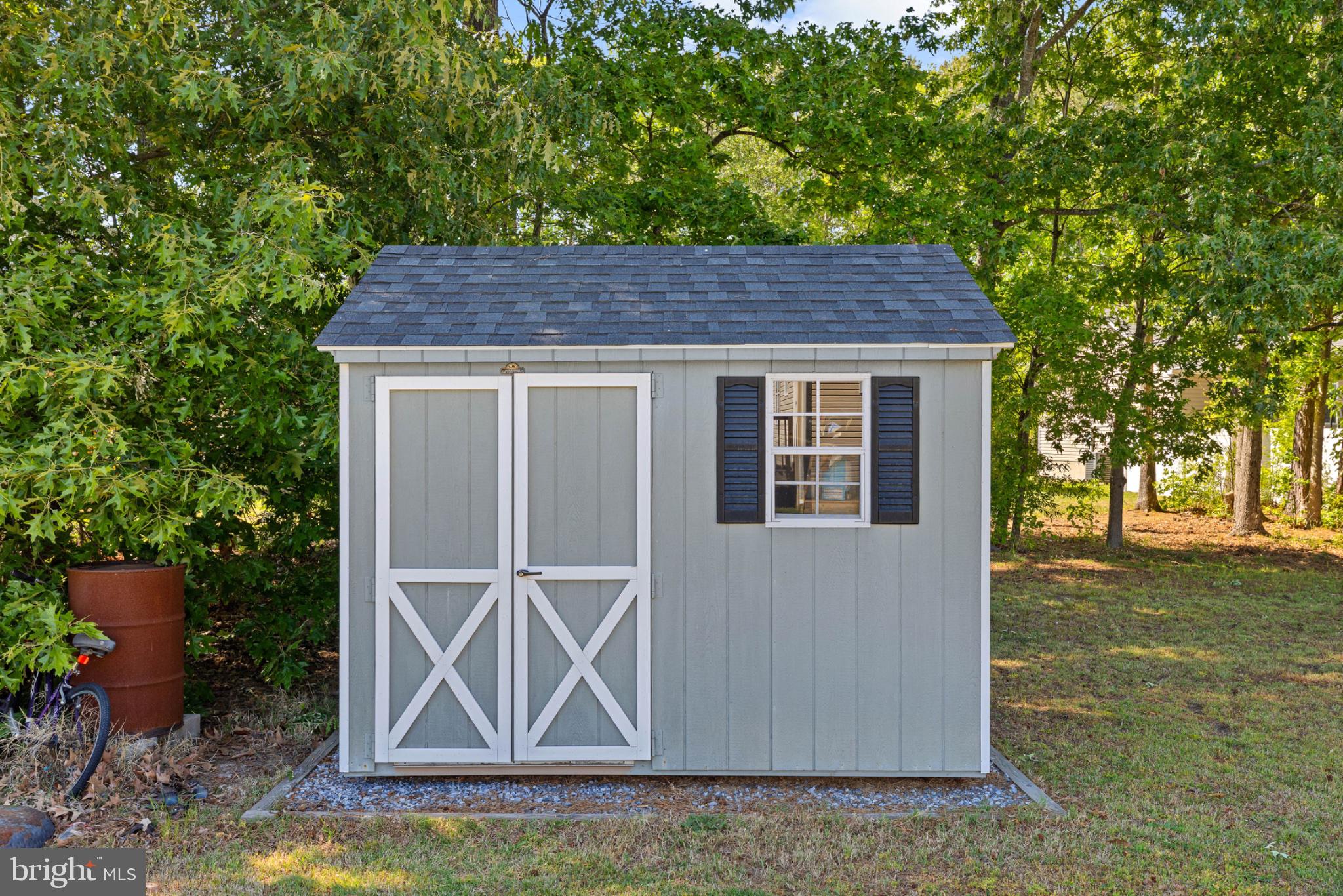 1523 BOWIE ROAD