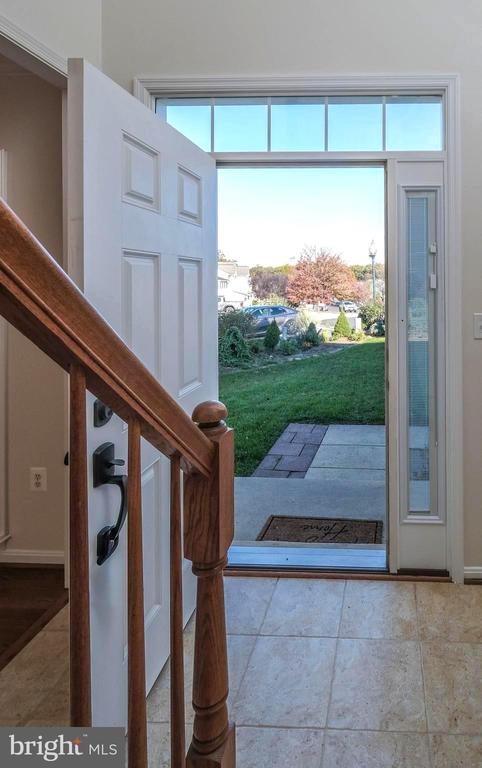 1421 PICKETT COURT