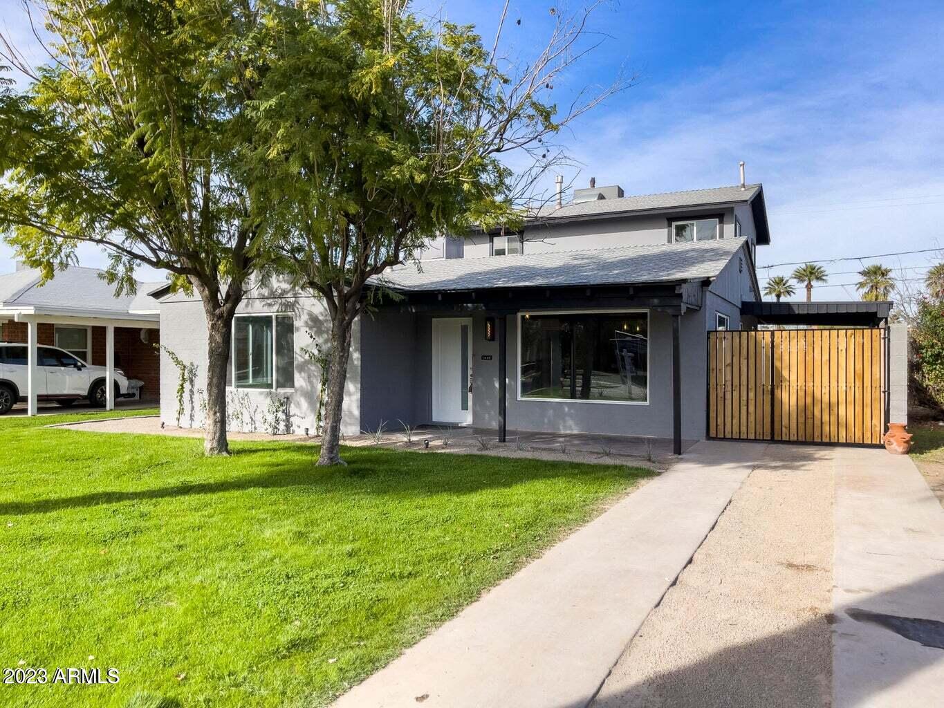 1430 E PALM Lane
