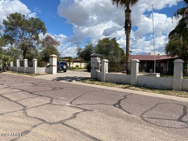 12201 N 65TH Street