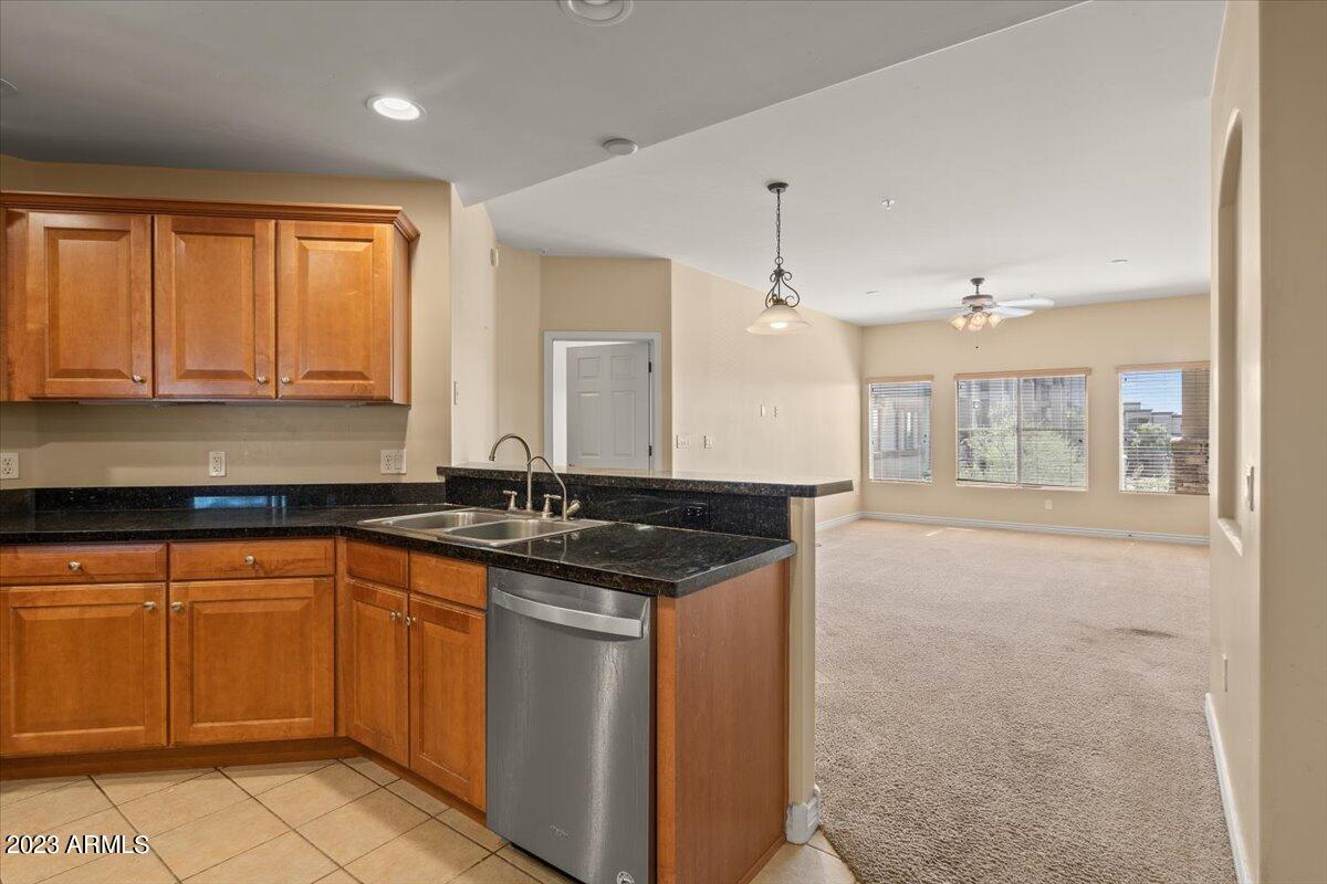 5350 E DEER VALLEY Drive, 3421