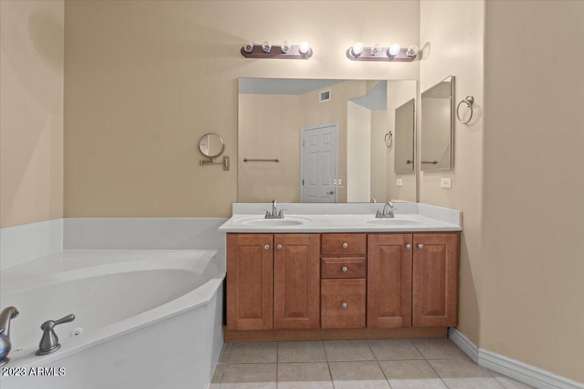 5350 E DEER VALLEY Drive, 3421