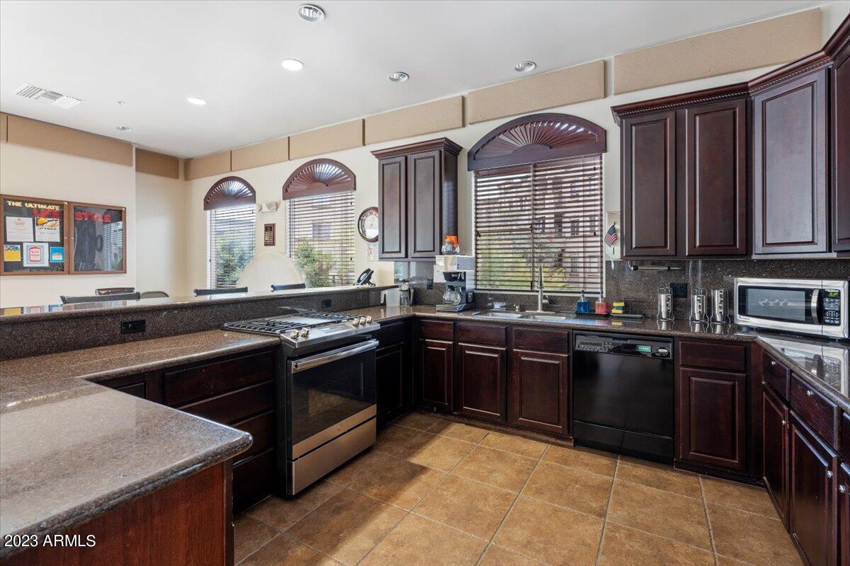 5350 E DEER VALLEY Drive, 3421