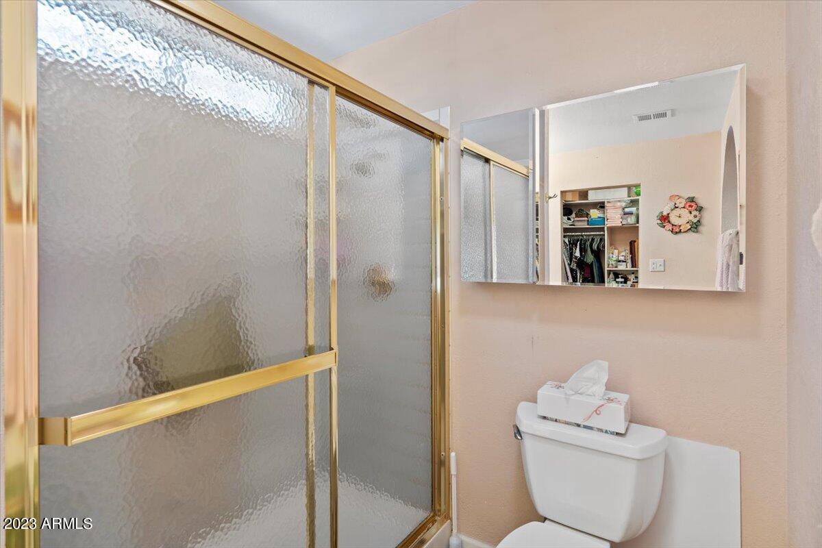 2944 W SANDRA Terrace