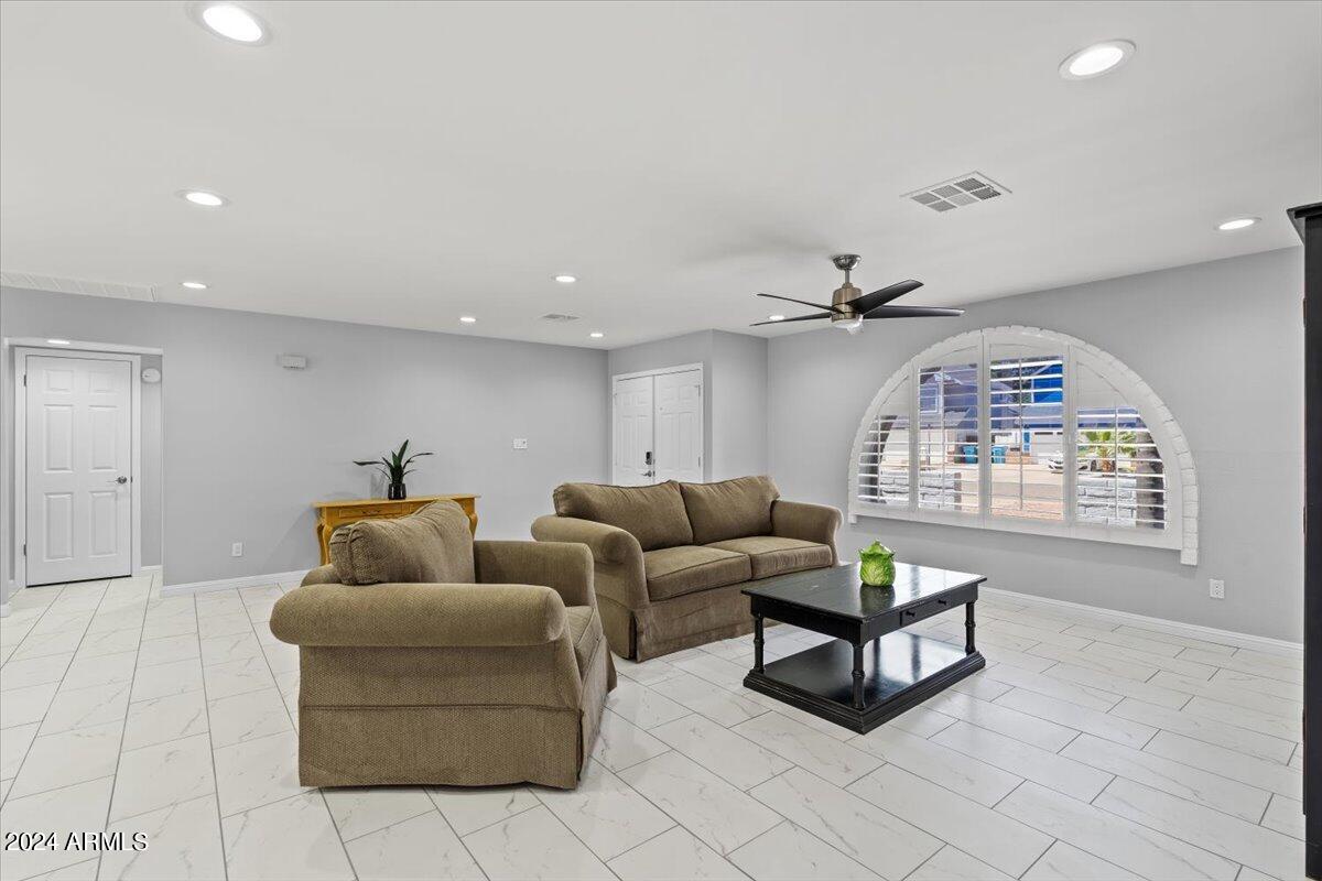 14809 N 50TH Street