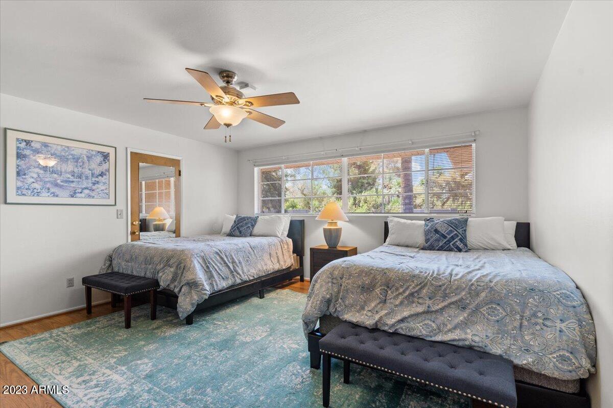 7039 E LARKSPUR Drive