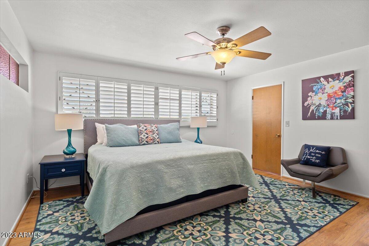 7039 E LARKSPUR Drive