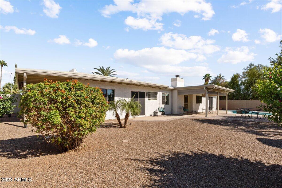 6429 E SHARON Drive