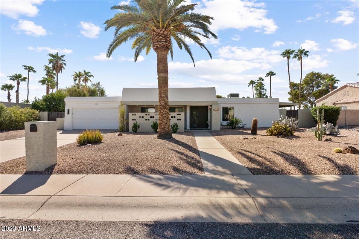 6429 E SHARON Drive