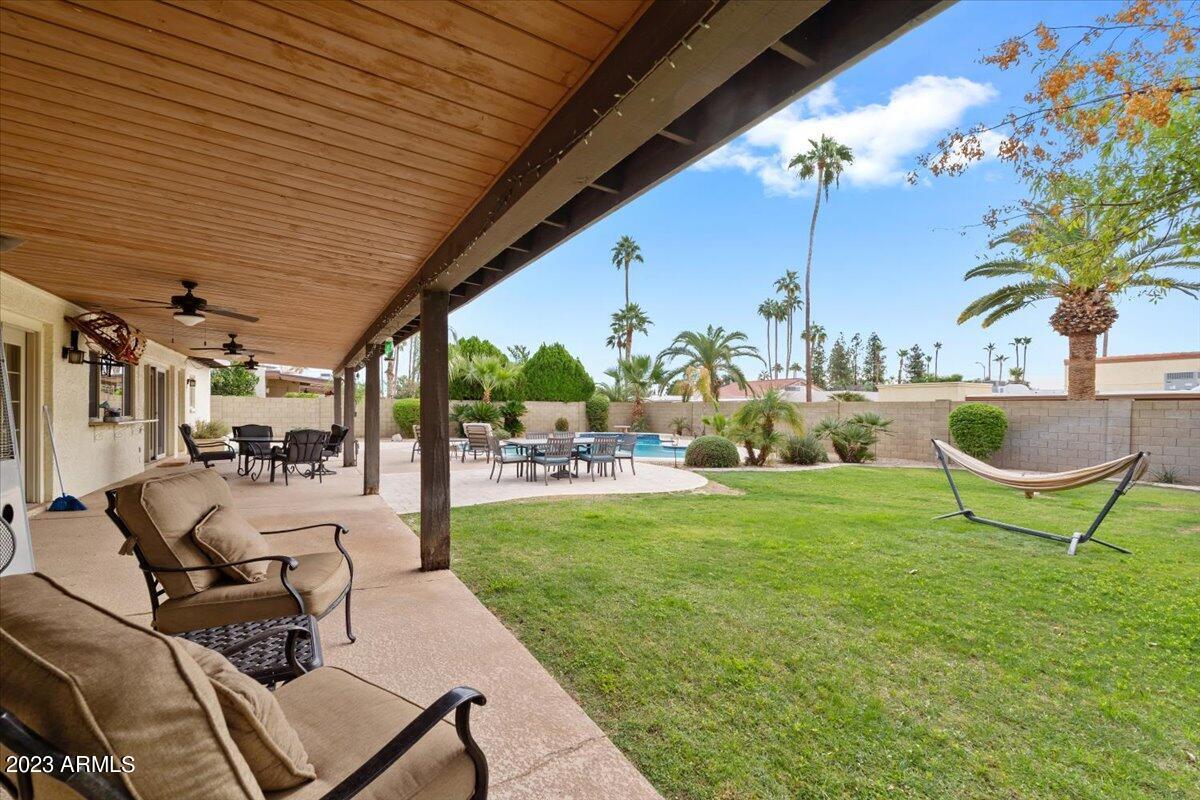6019 E CROCUS Drive