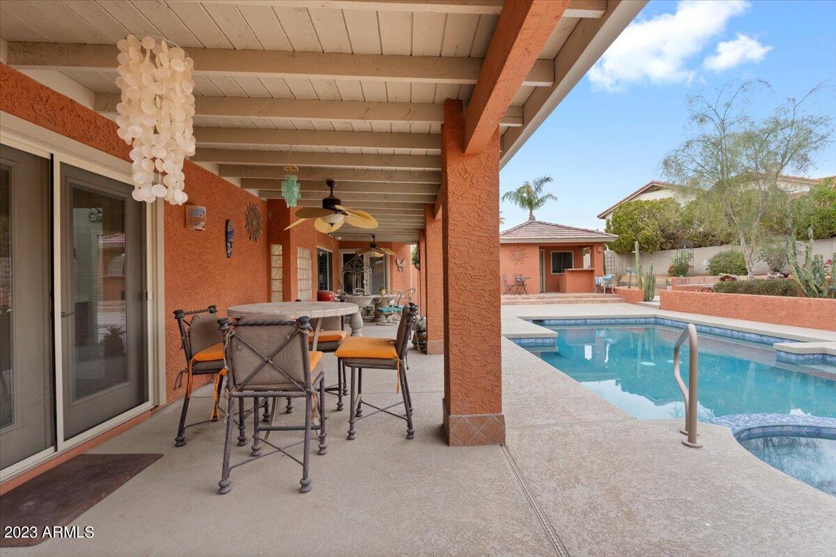 6212 E LE MARCHE Avenue