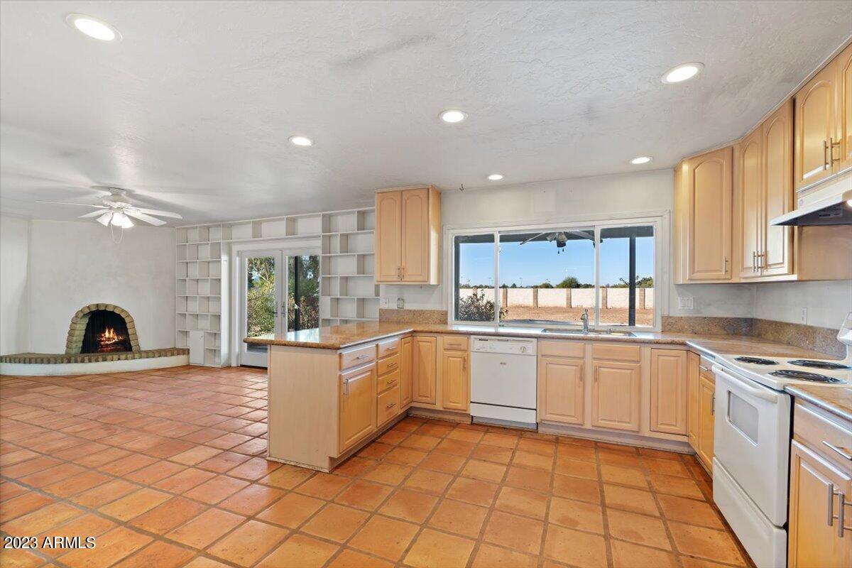 13240 N 60TH Street