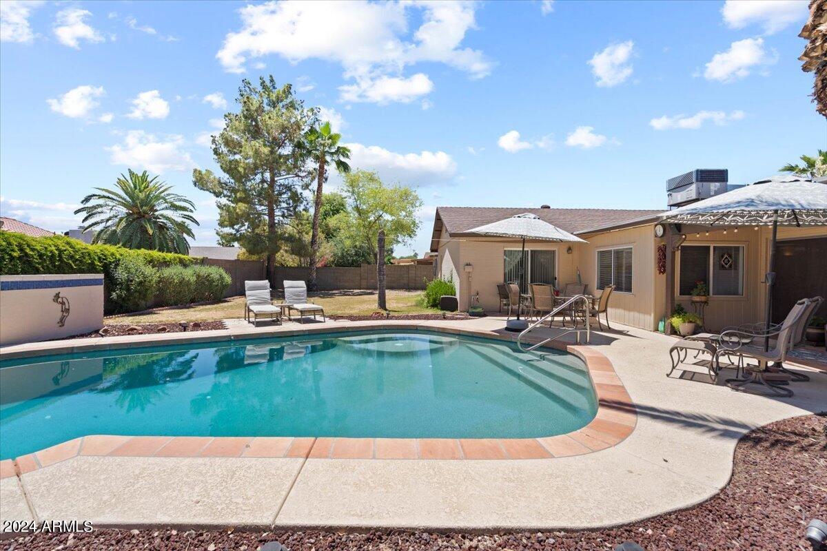 4839 E CROCUS Drive