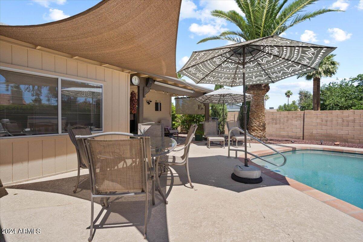 4839 E CROCUS Drive