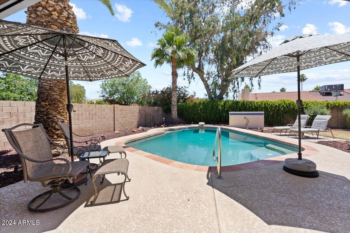4839 E CROCUS Drive