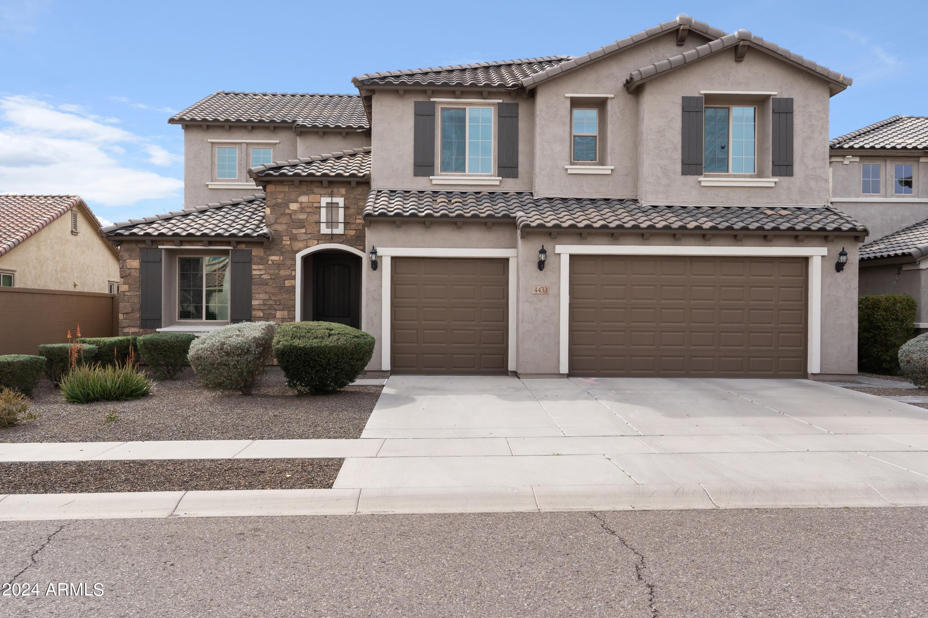 4433 E CORDIA Lane