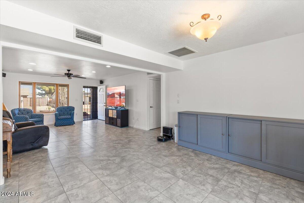 3439 E CORTEZ Street