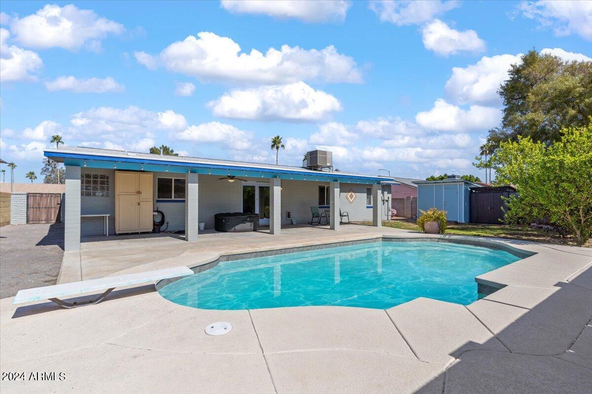 3439 E CORTEZ Street