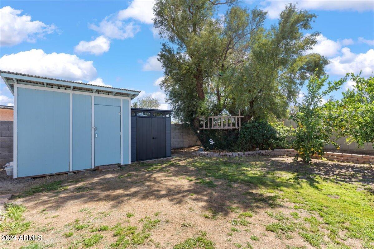 3439 E CORTEZ Street