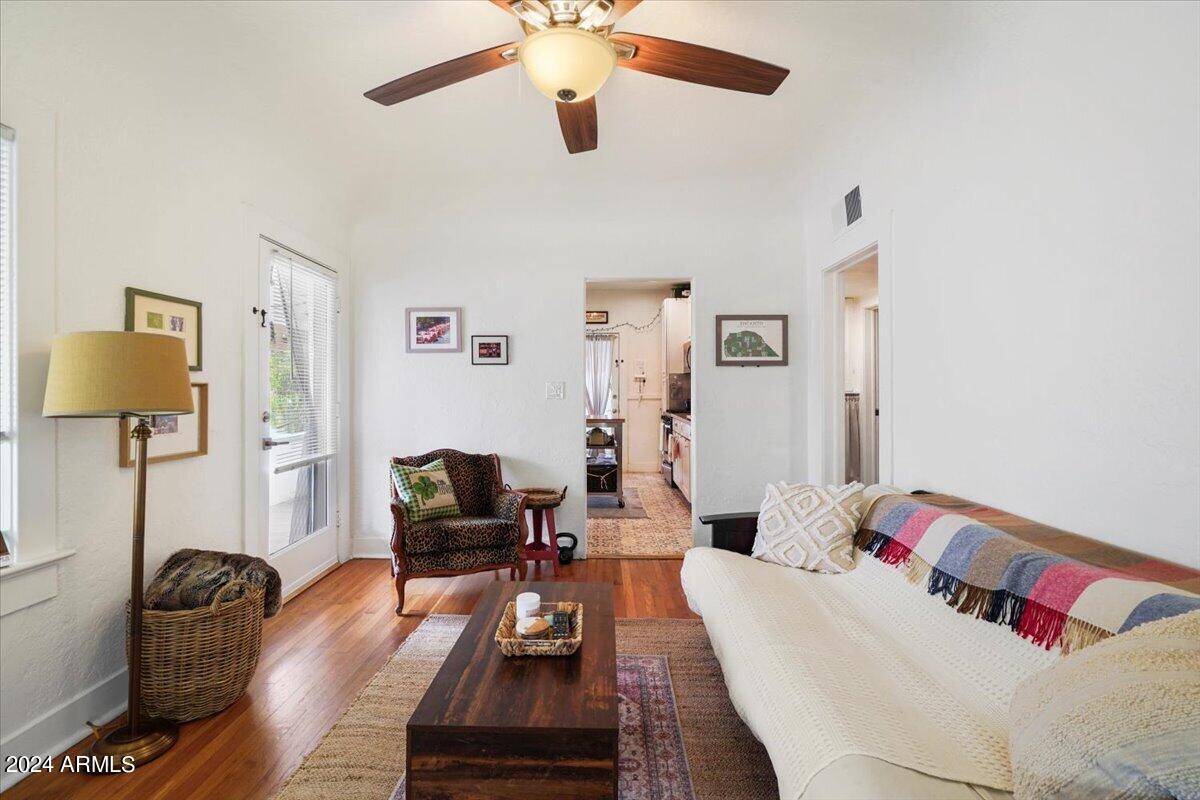 2541 N 11th Street