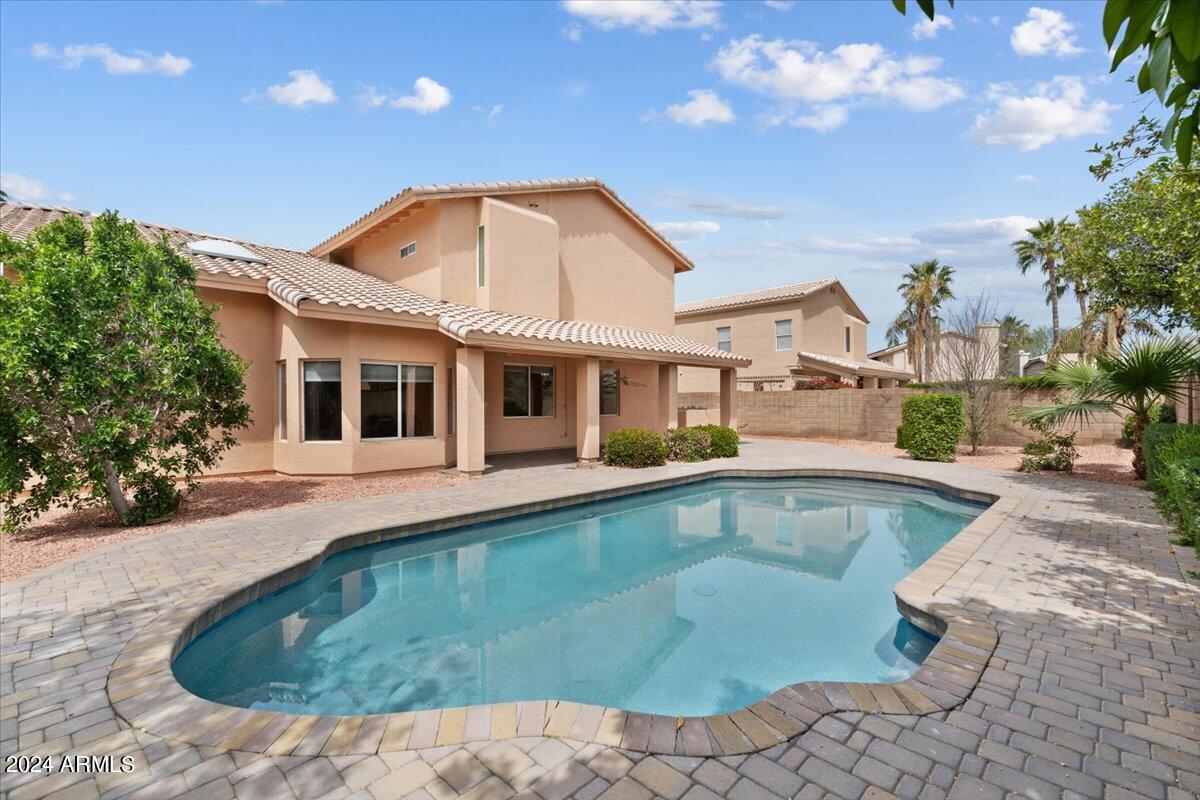 14203 N 70TH Place
