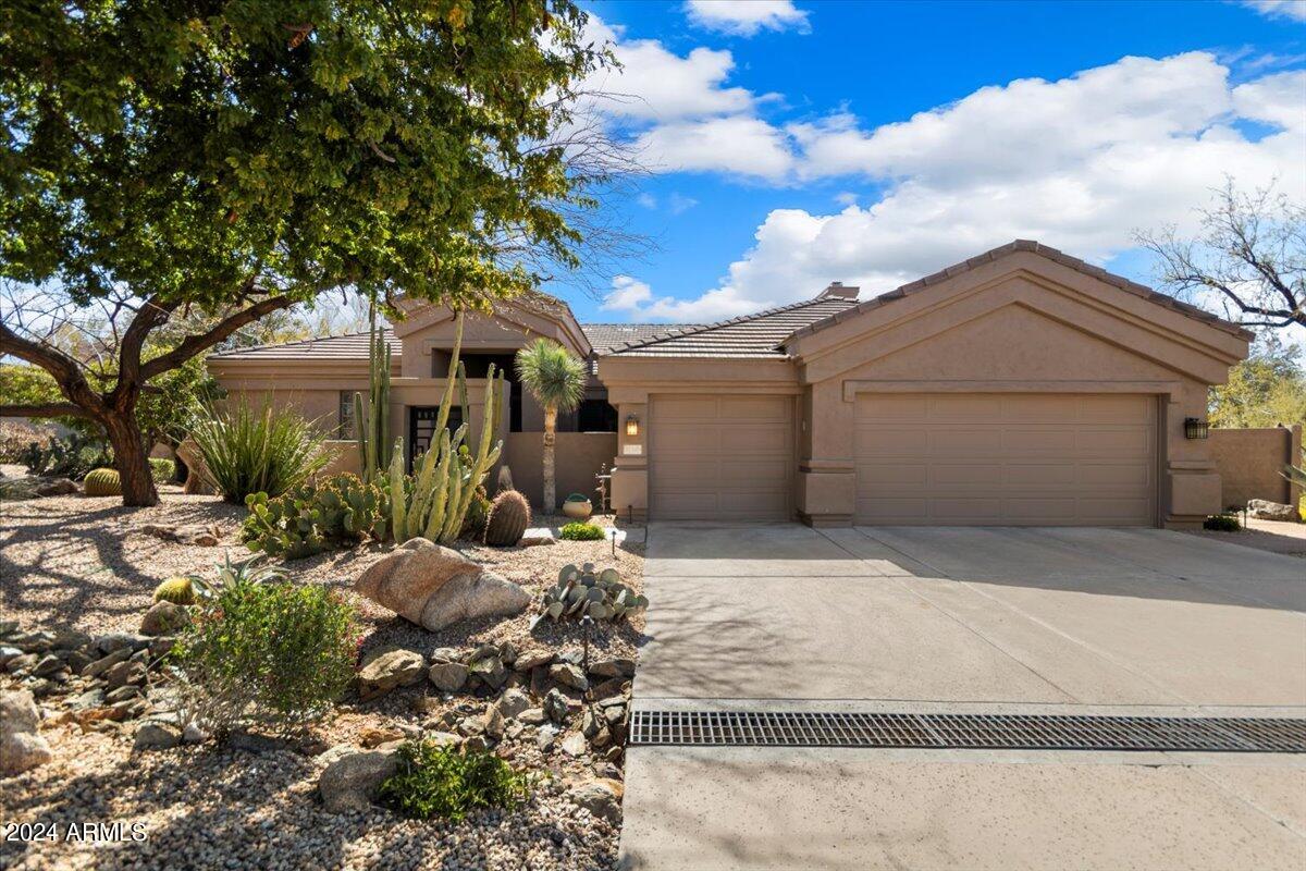 7505 E RED BIRD Road