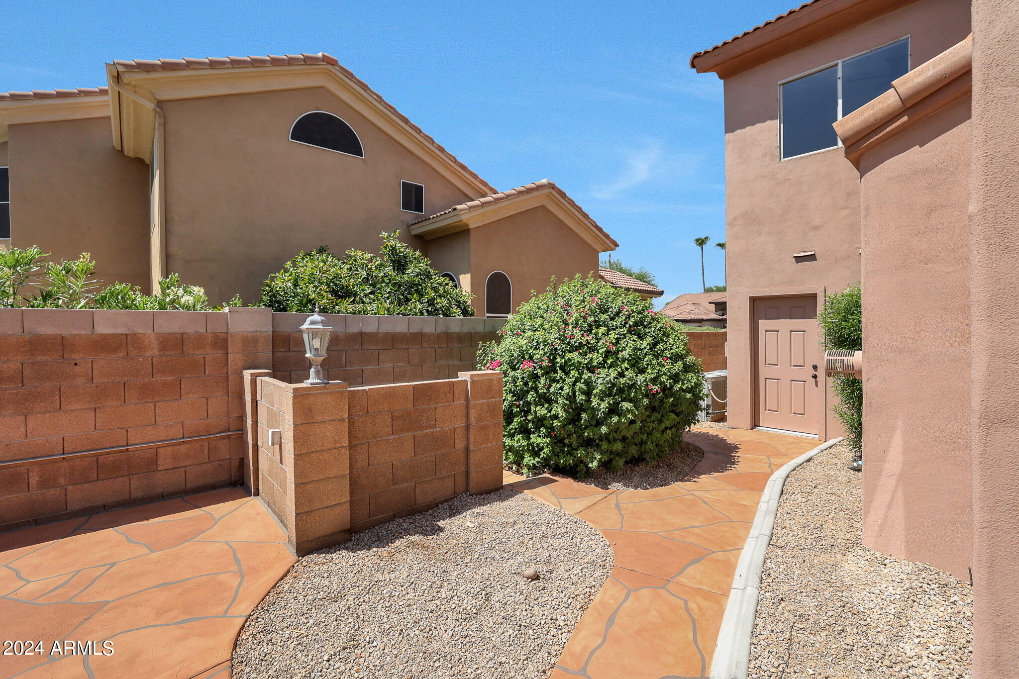 16833 N 60TH Place