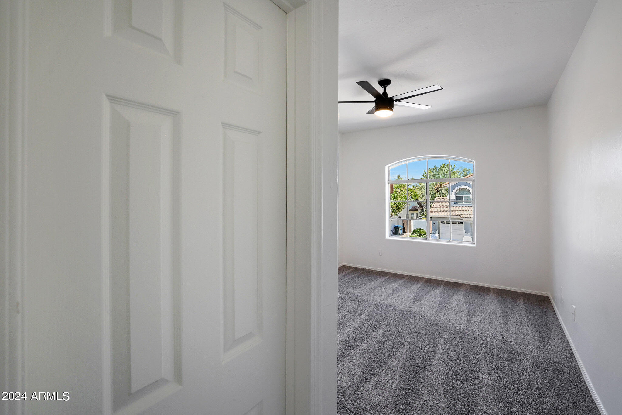 16833 N 60TH Place
