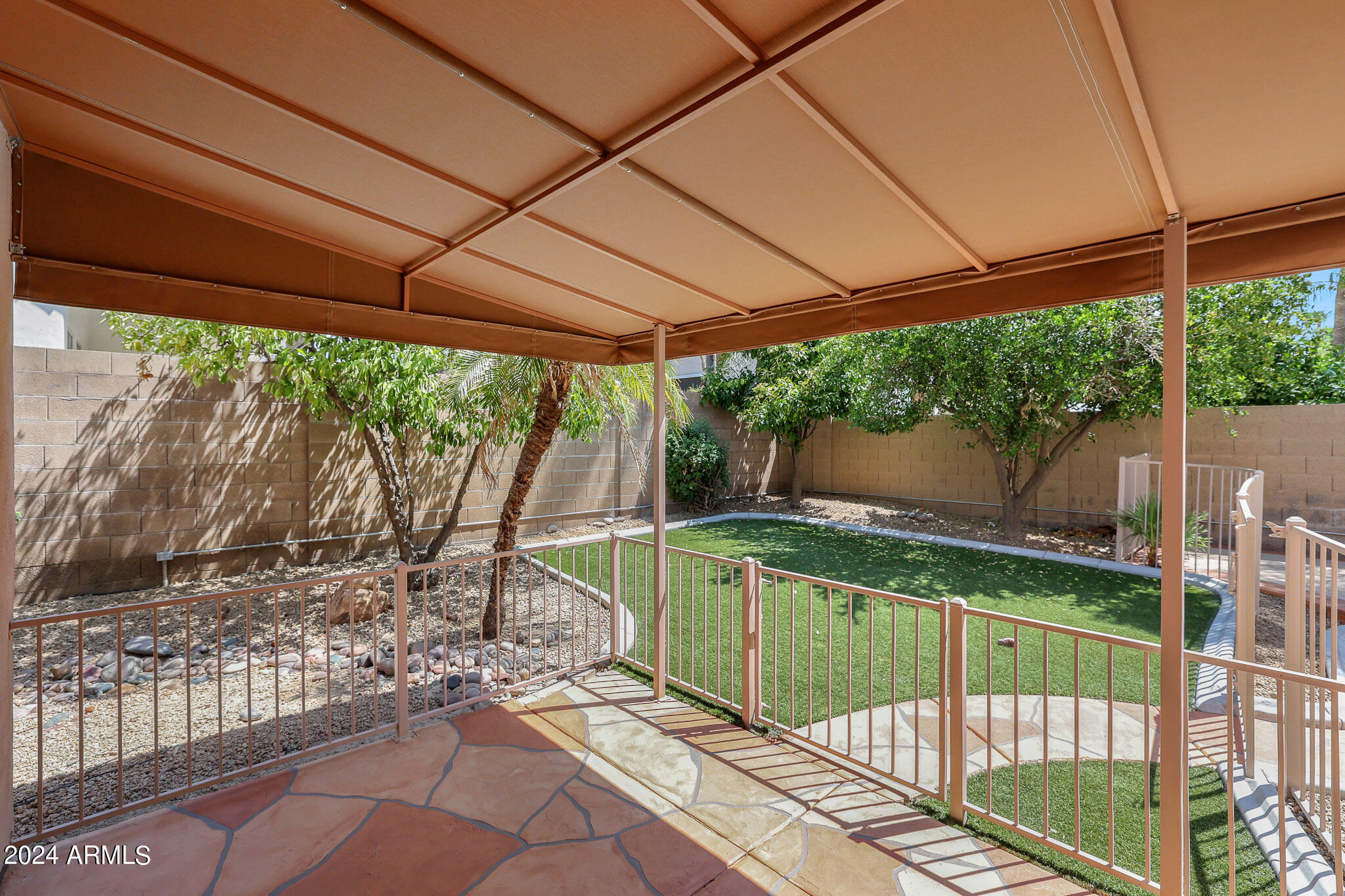 16833 N 60TH Place