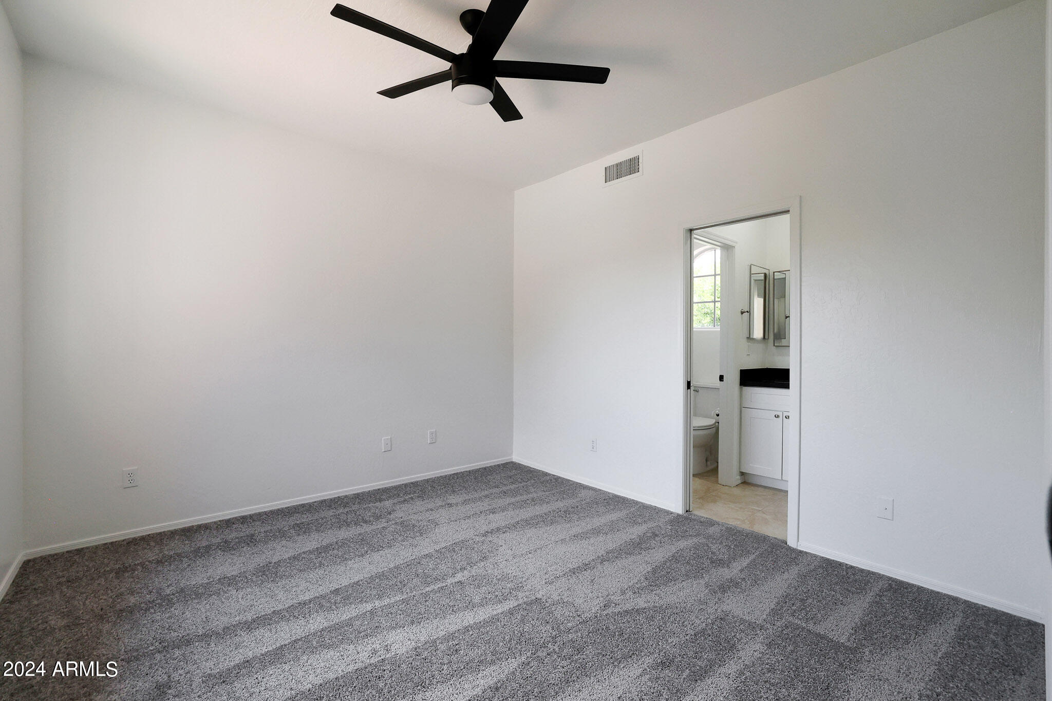 16833 N 60TH Place