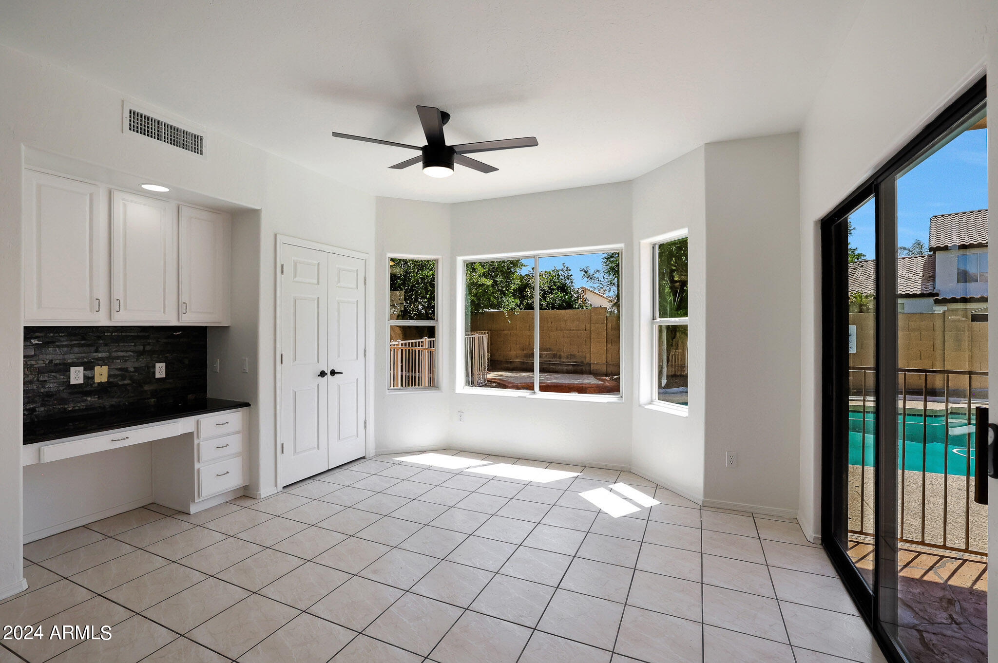 16833 N 60TH Place