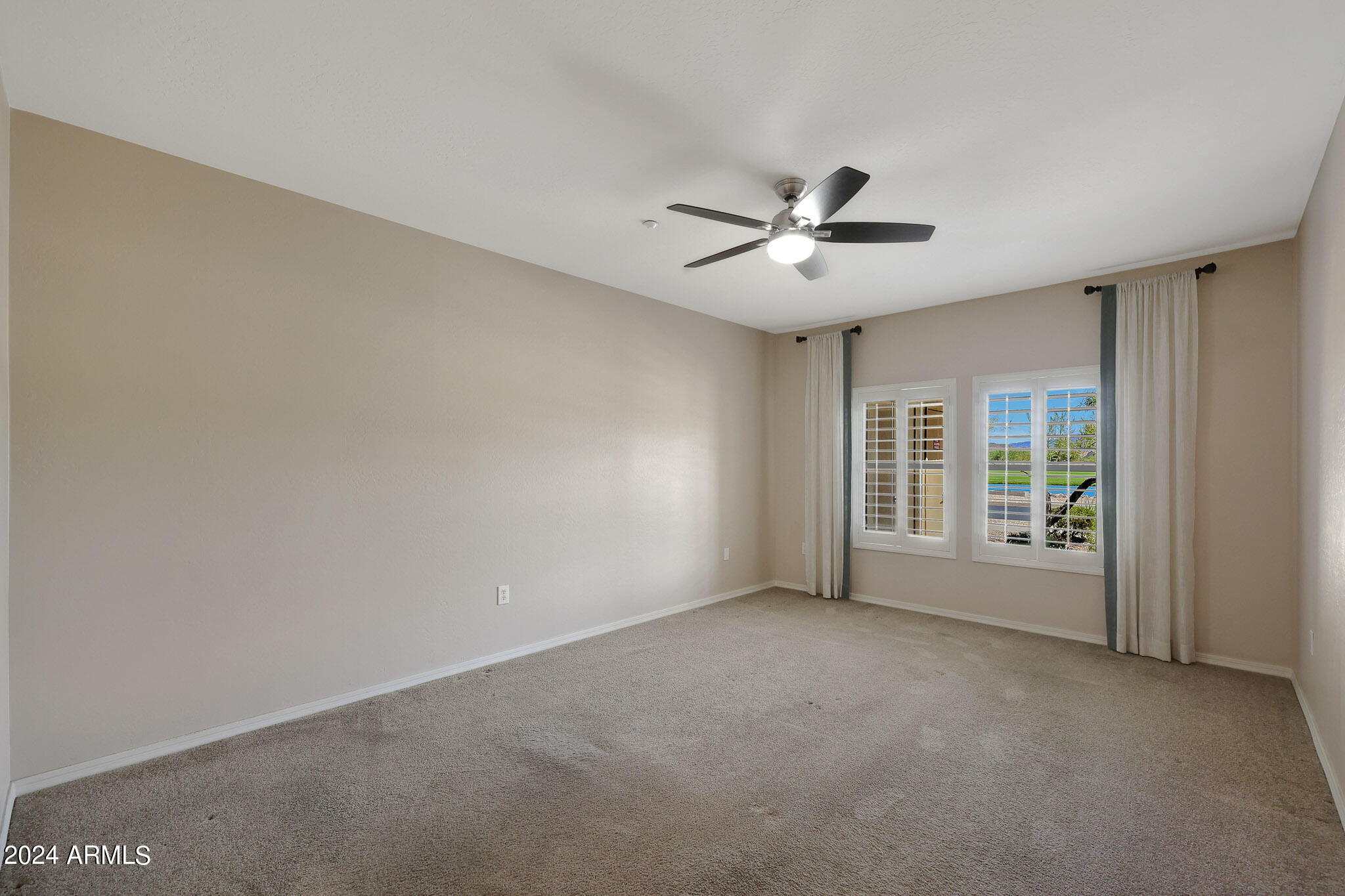 33550 N DOVE LAKES Drive, 1007