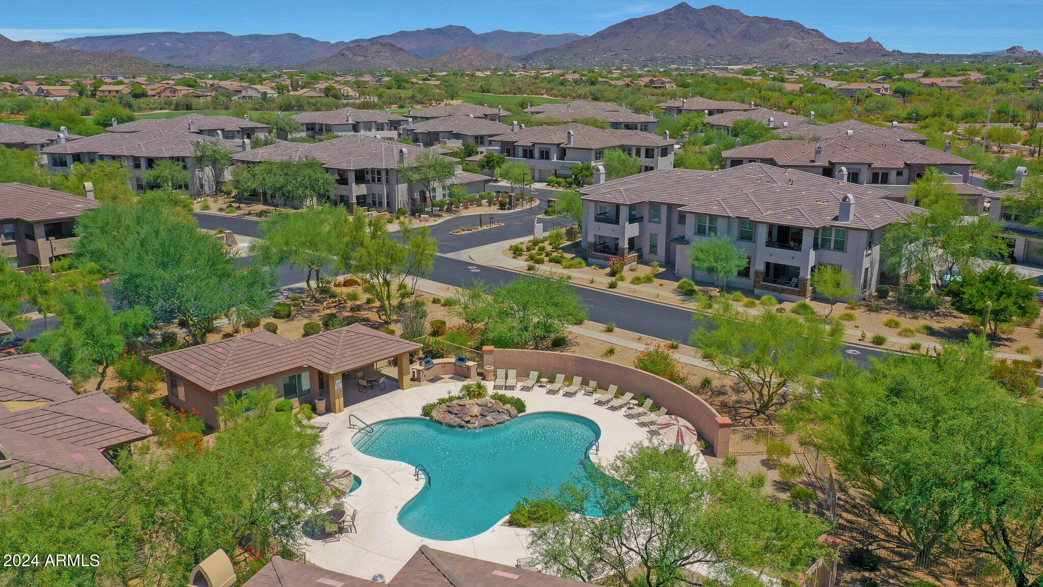 33550 N DOVE LAKES Drive, 1007