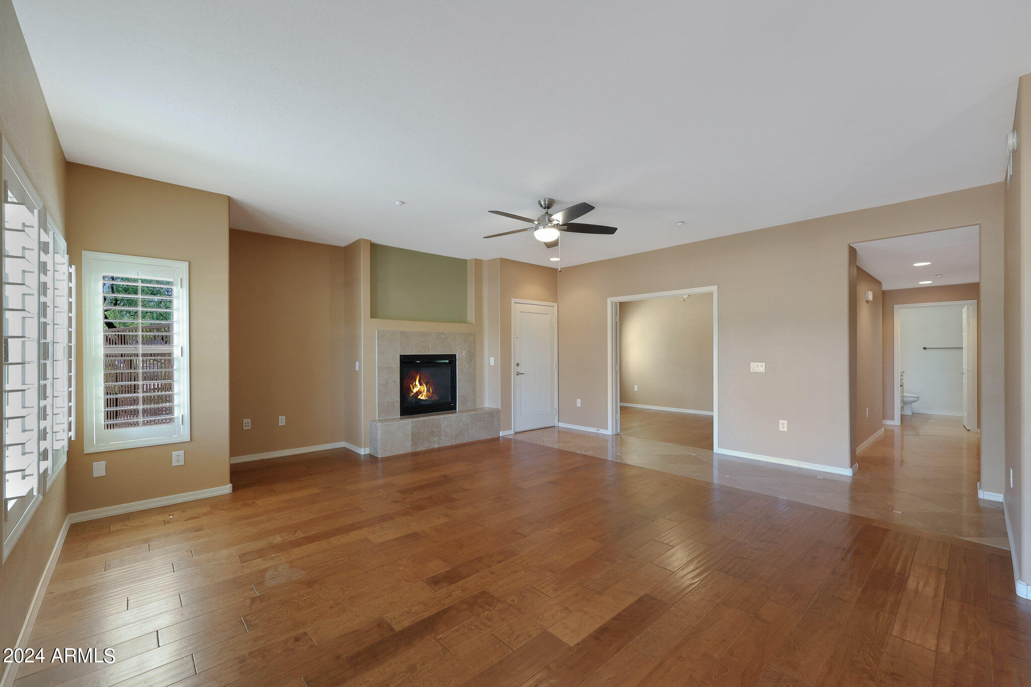 33550 N DOVE LAKES Drive, 1007
