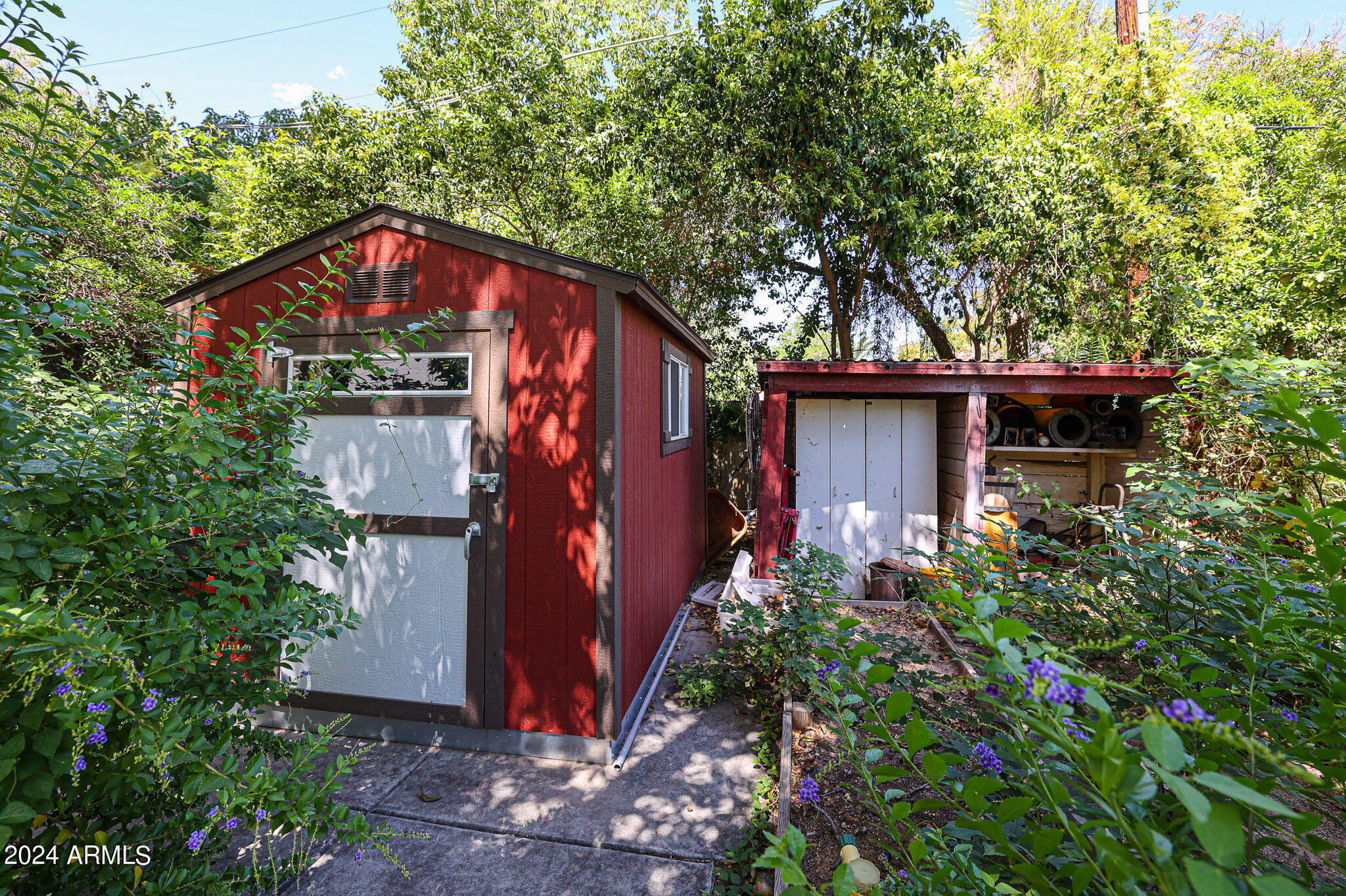 1234 W SOLANO Drive