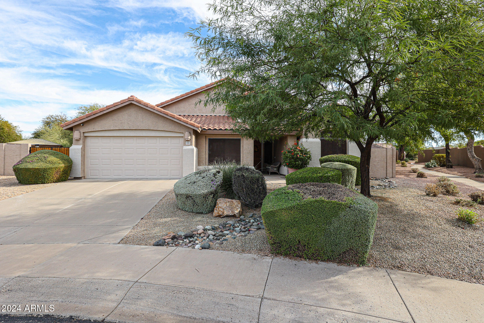 4326 E WILLIAMS Drive