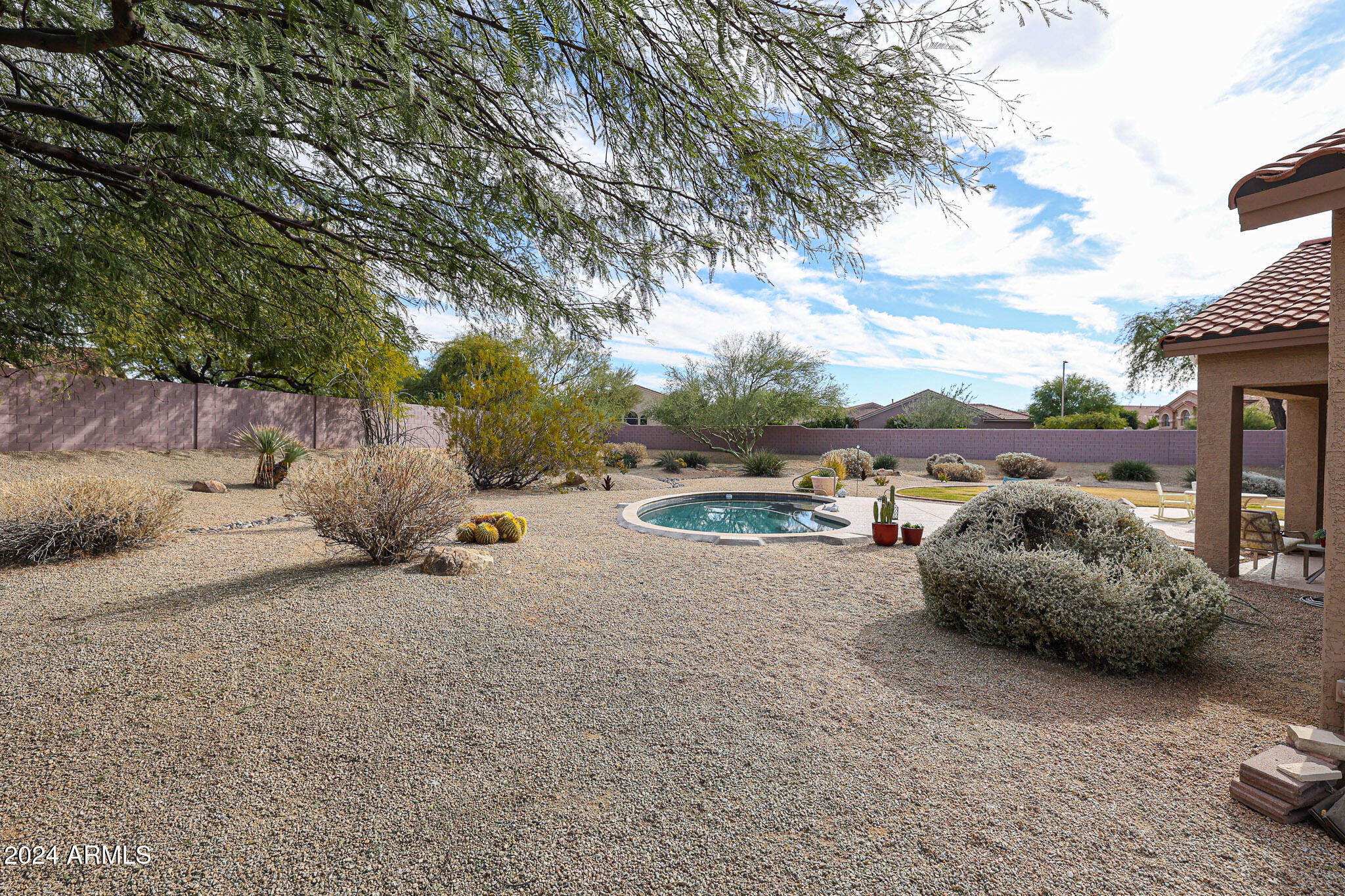 4326 E WILLIAMS Drive