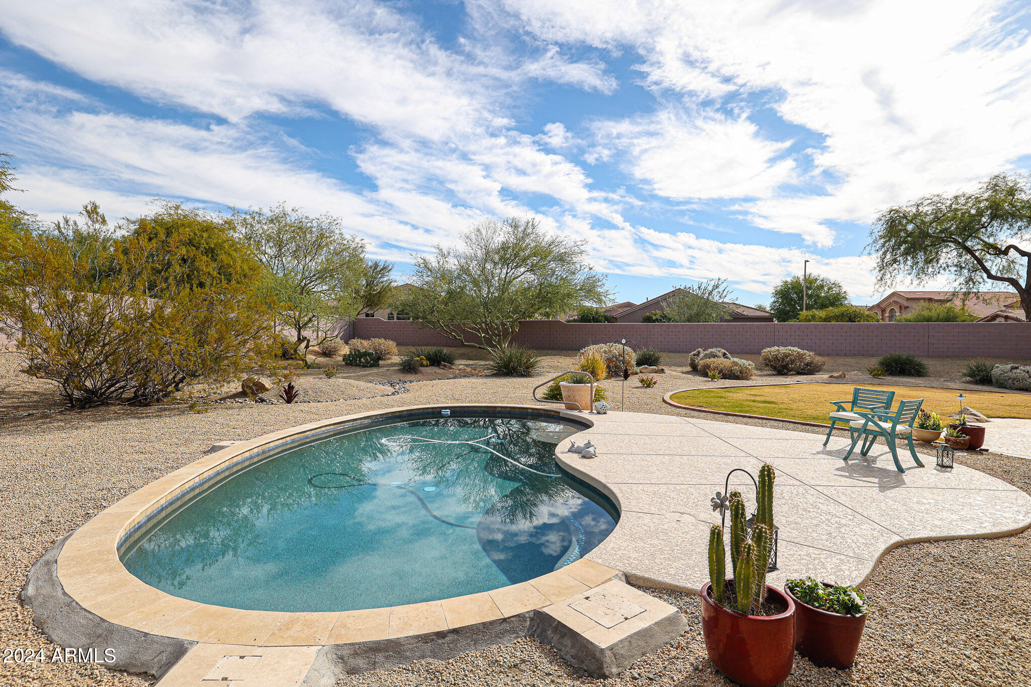 4326 E WILLIAMS Drive