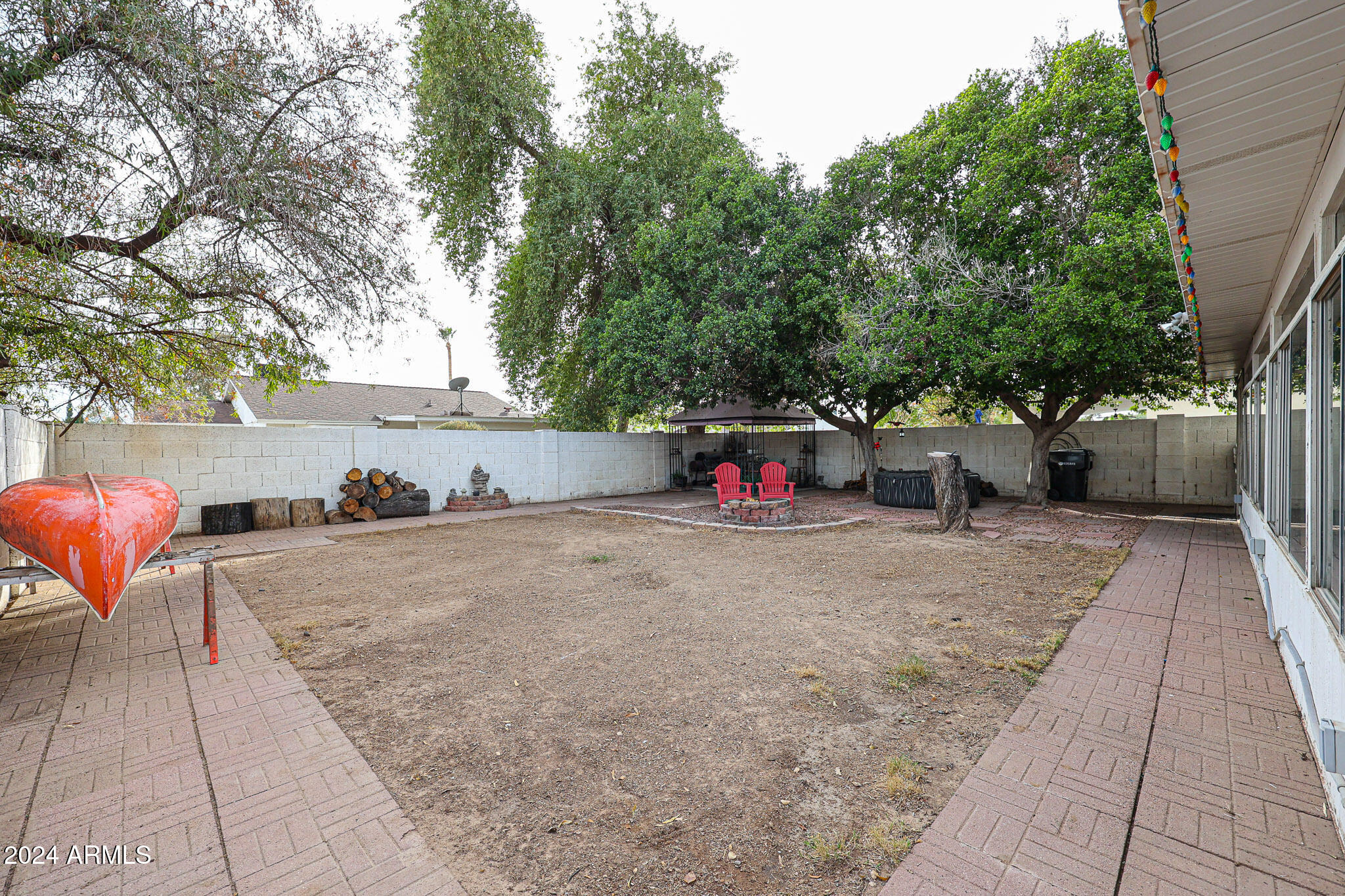 405 W FELLARS Drive