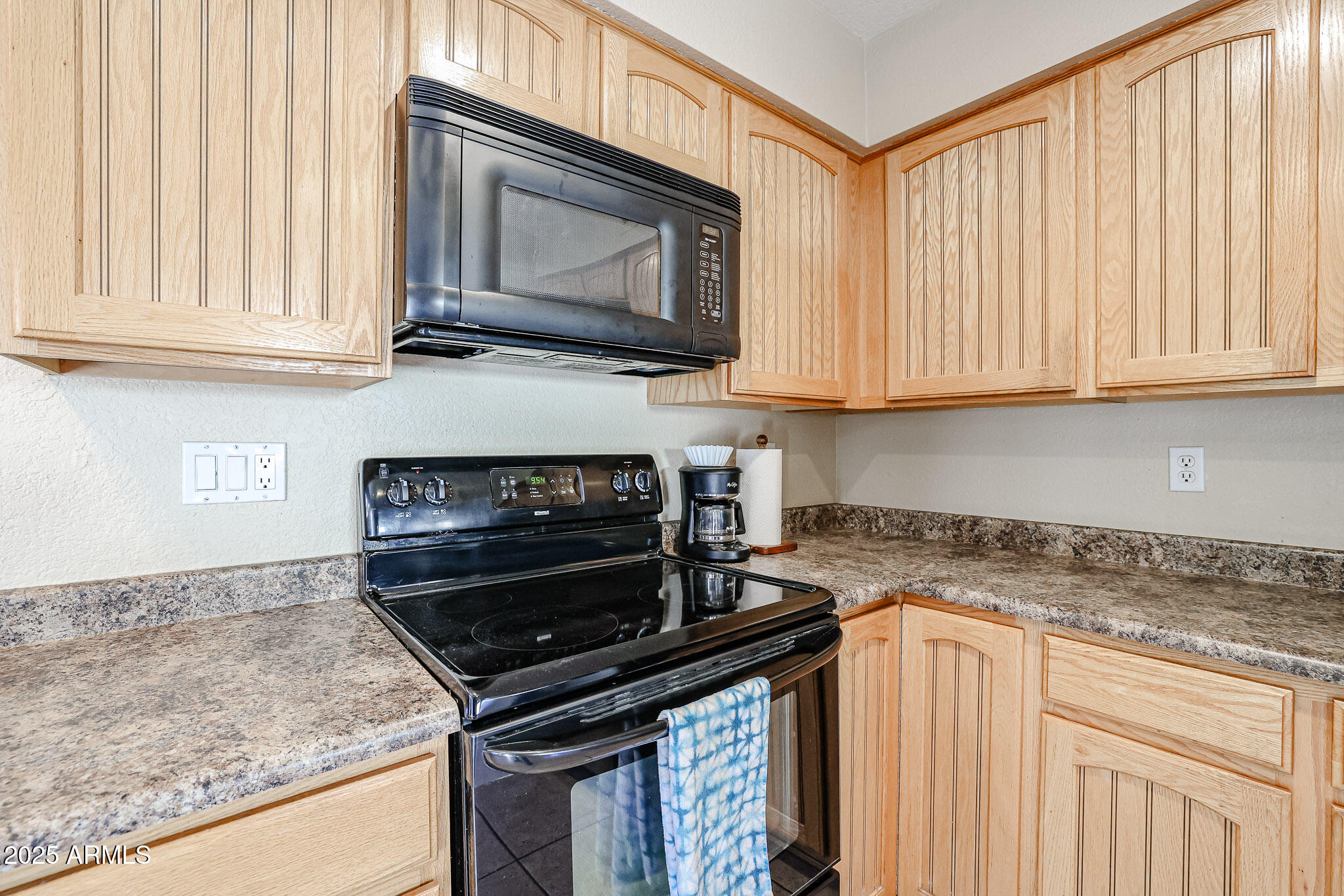 16644 N 33RD Street, 105