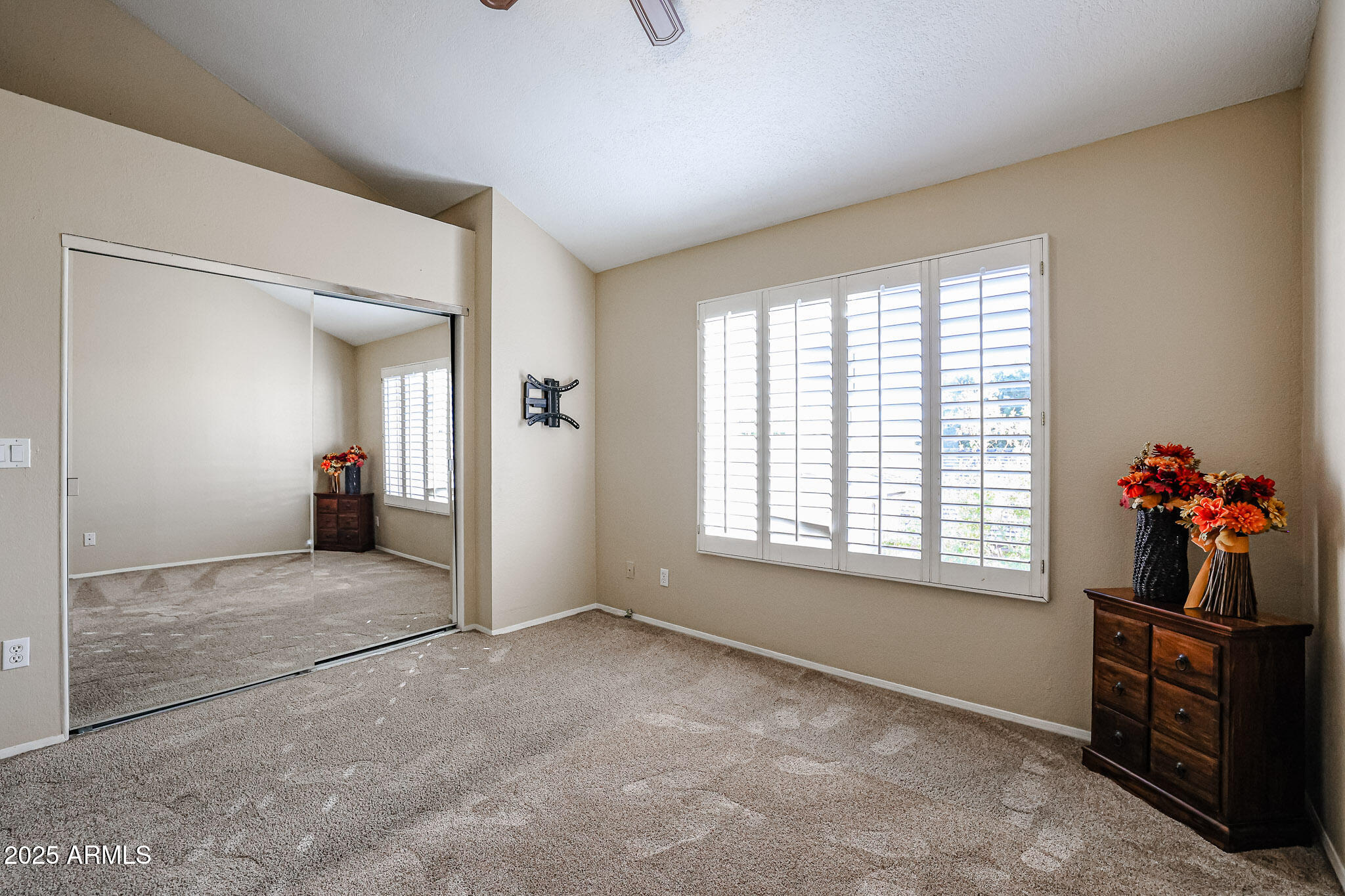 16644 N 33RD Street, 105