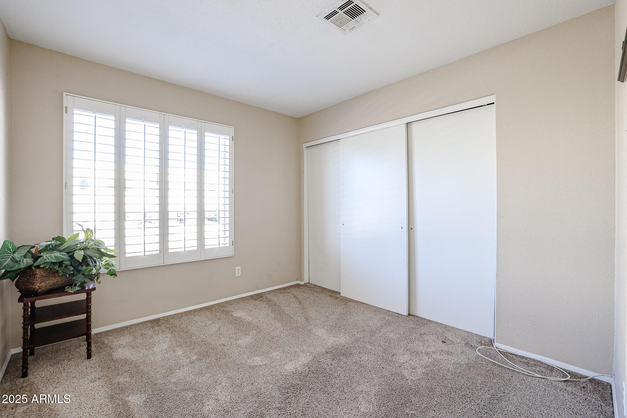 16644 N 33RD Street, 105