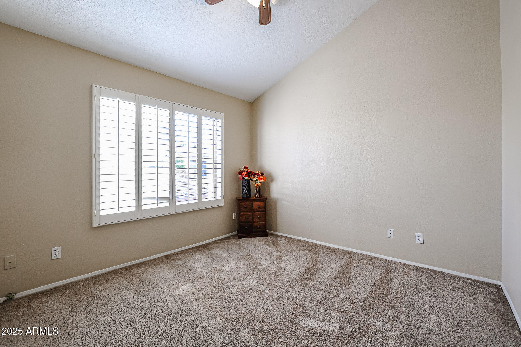 16644 N 33RD Street, 105