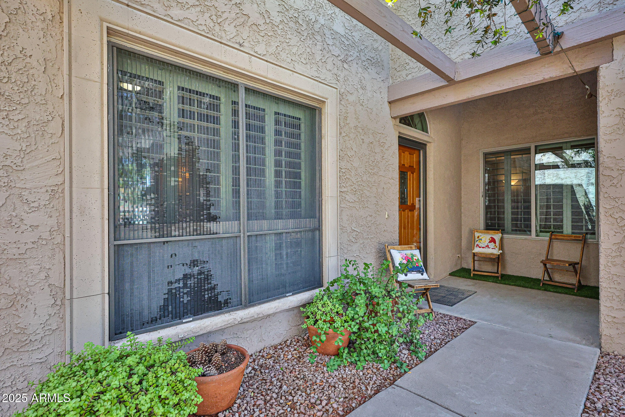 6719 N 78TH Place