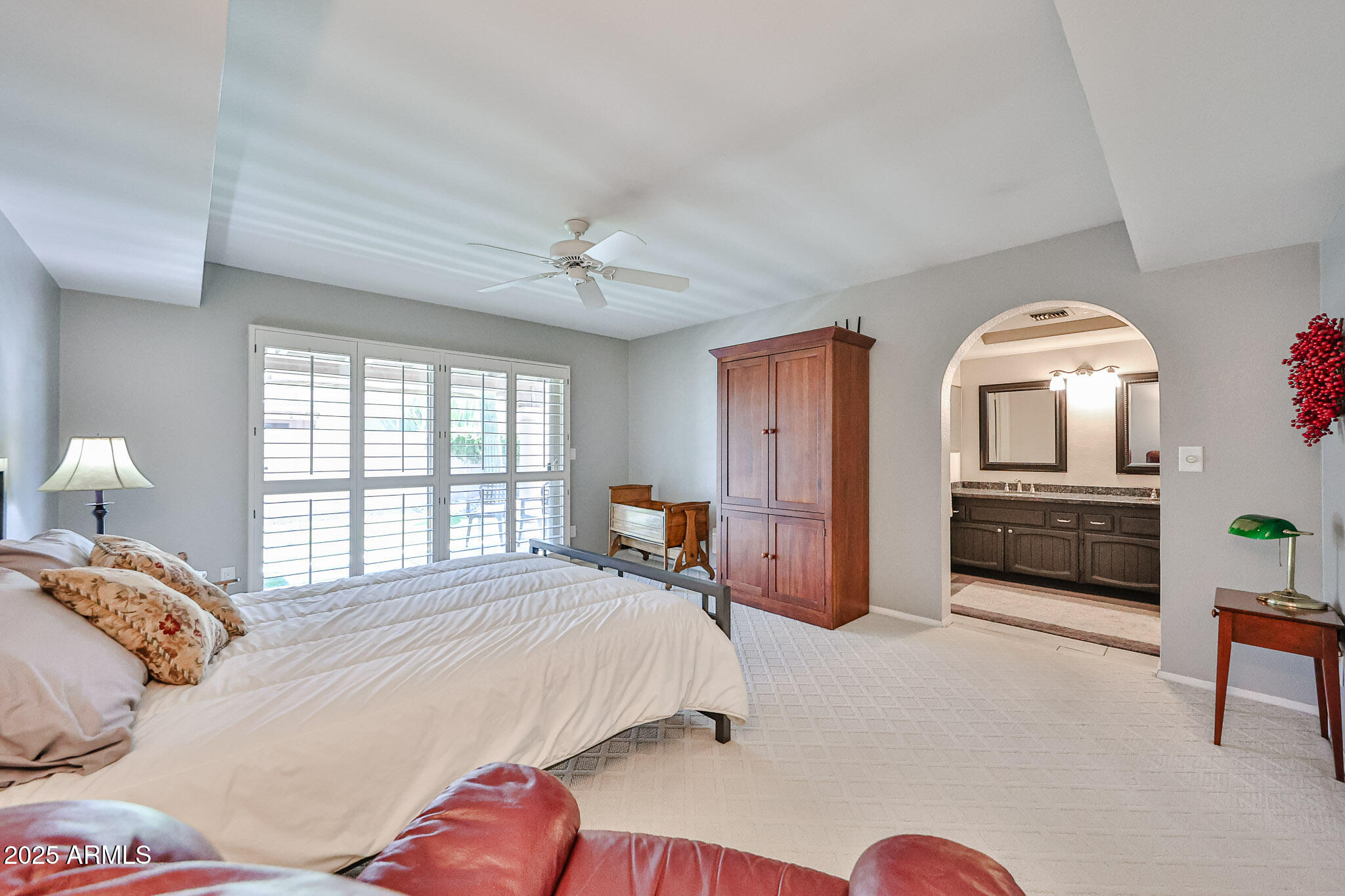 6719 N 78TH Place