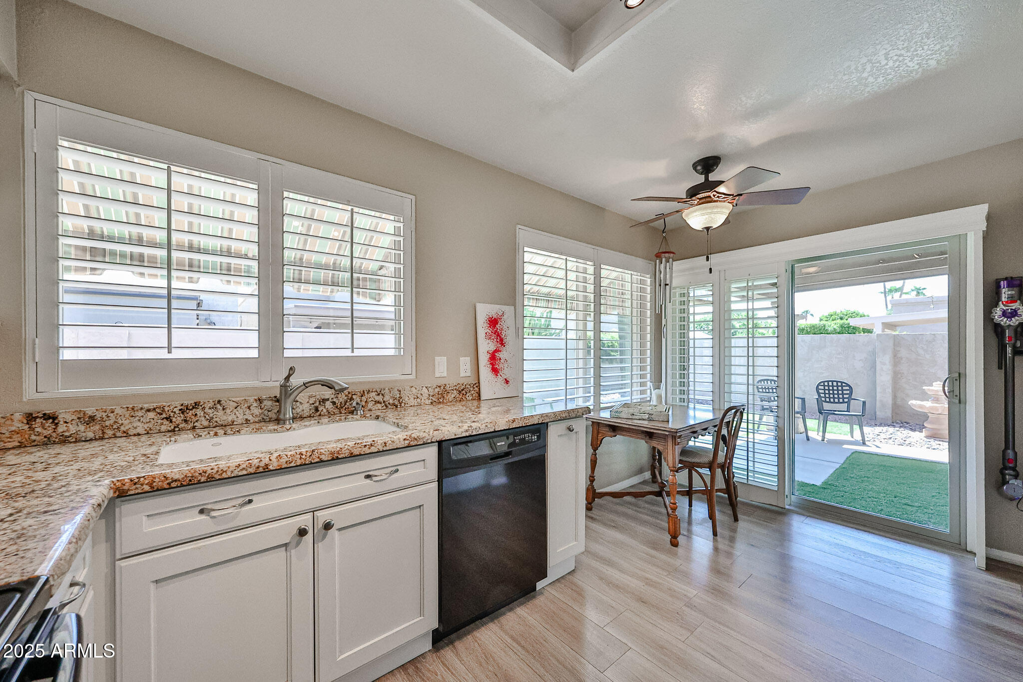 6719 N 78TH Place